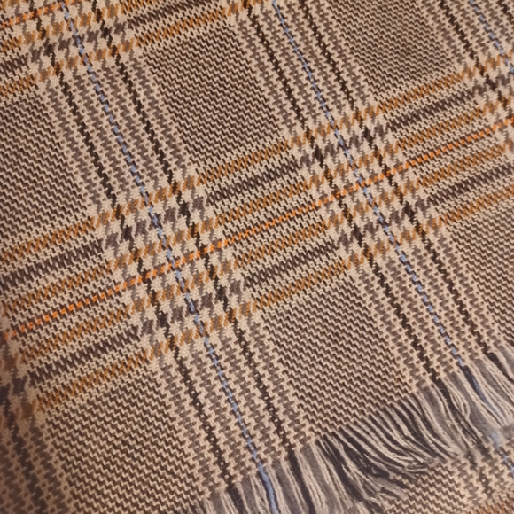 Buffalo Check Plaid Print Blanket Scarf - Picture 3 of 6